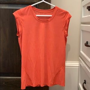 Lululemon women’s top size 6-8